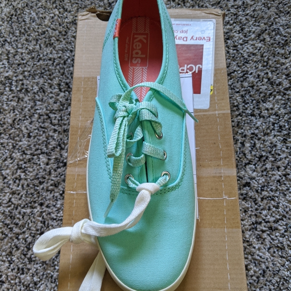 Keds